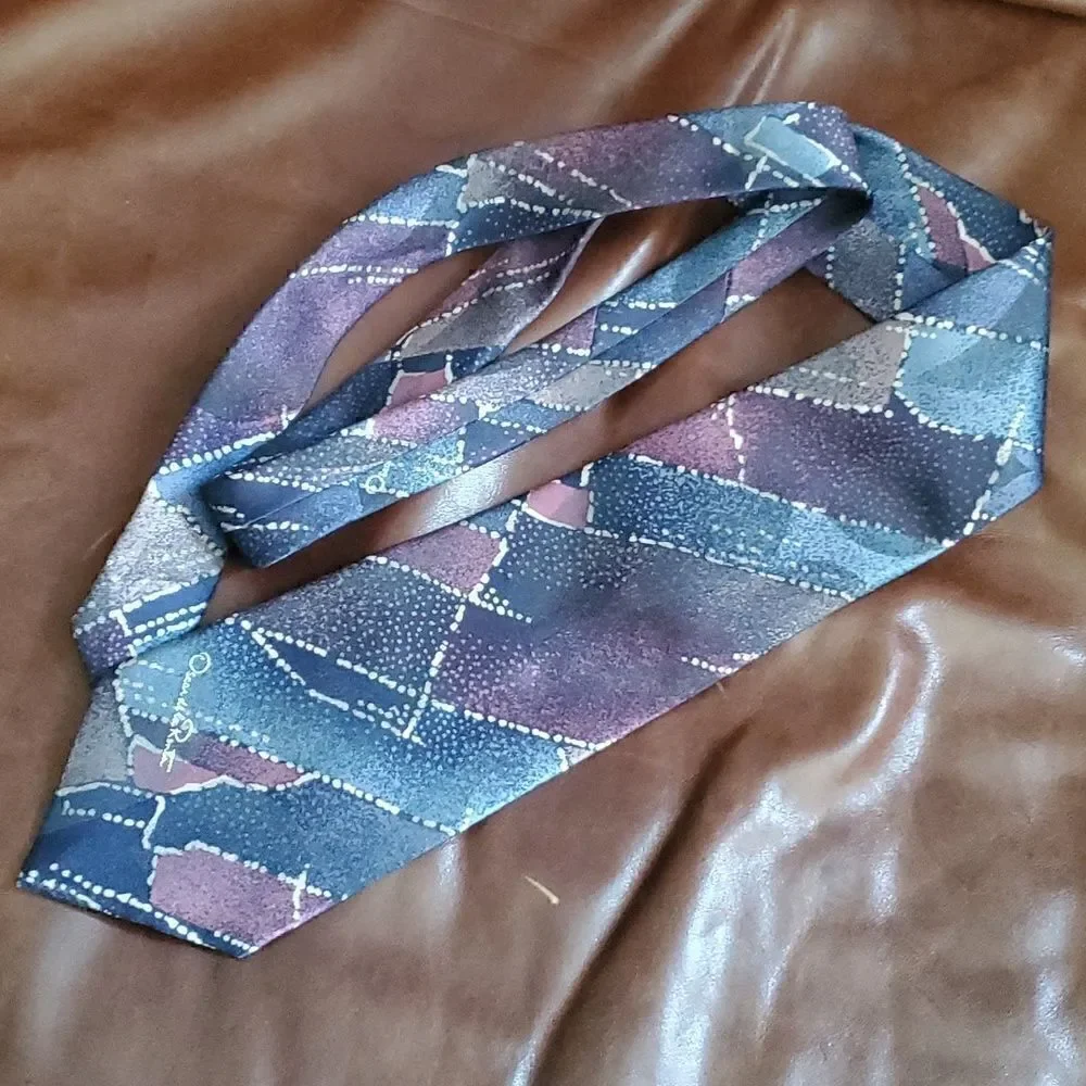 Oscar de la Renta | Retro Tie